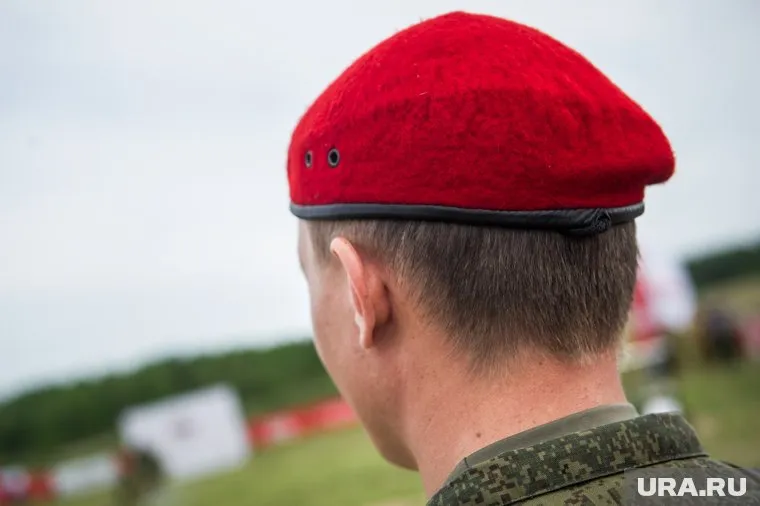 Краповый берет Росгвардии - легенда. Правила его получения просчитаны и прописаны. А наши силовики пытаются догнать легенду, в лучшем случае ориентируясь на сведения из "Википедии"