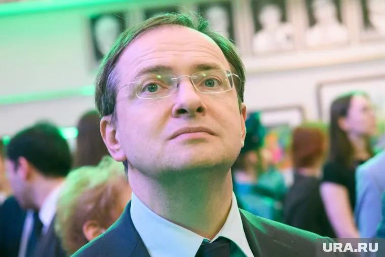 Переговоры прошли конструктивно, заявил Владимир Мединский