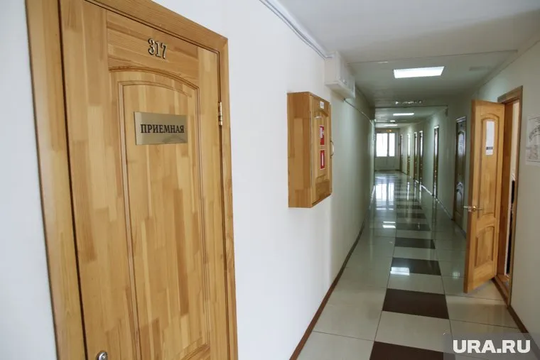 В общественную приемную могут обратиться предприниматели из Сургута и Нефтеюганска