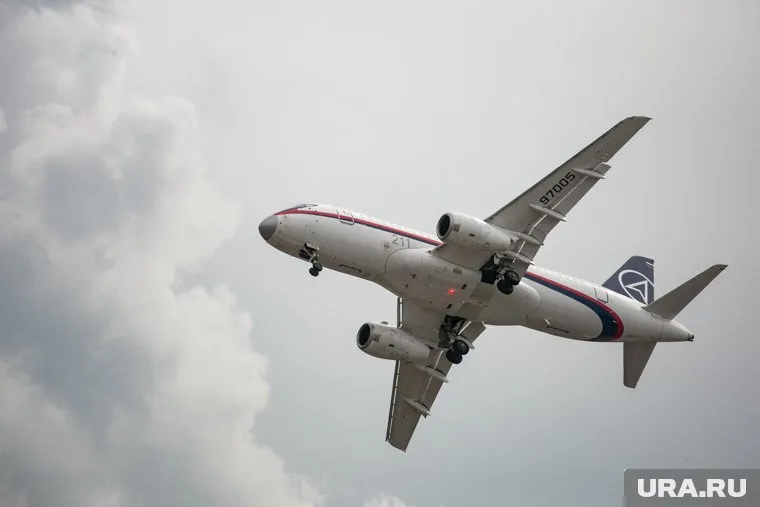 В России продолжит действовать временный запрет на полеты