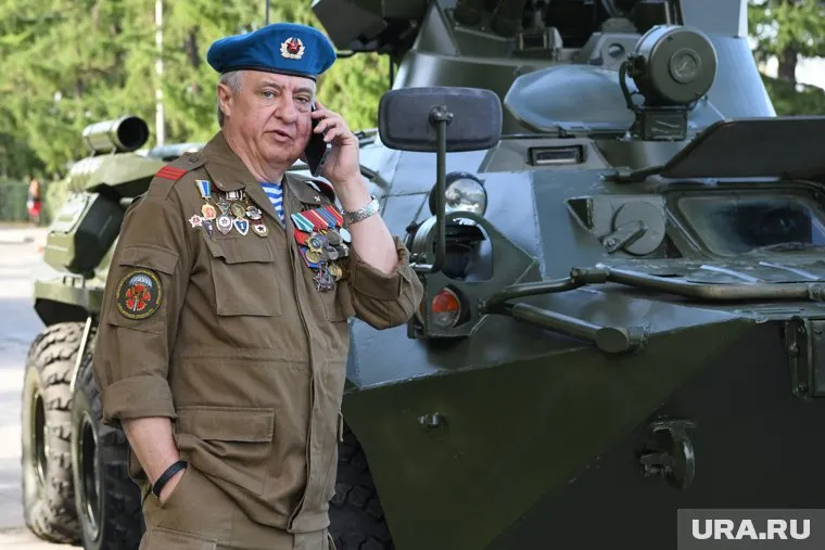 Виктор Бабенко 18 лет является главой свердловских «афганцев»