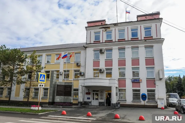 Виктор Литвинов покинул Собрание депутатов КГО