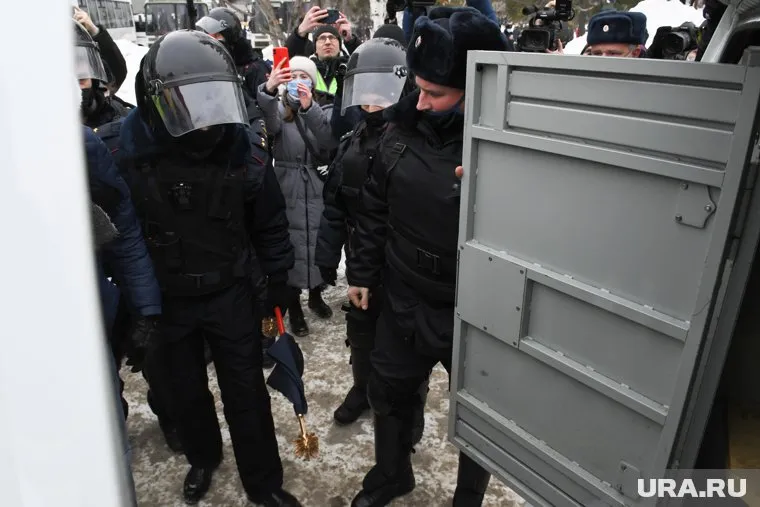 Сейчас Сергей Тиунов находится в отделе полиции №1 УМВД по Екатеринбургу