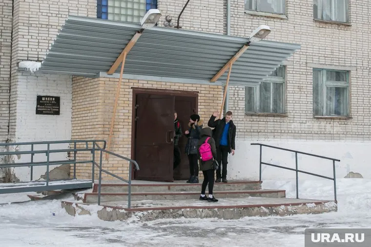 Департамент образования и науки обнаружил «системные управленческие дефекты»