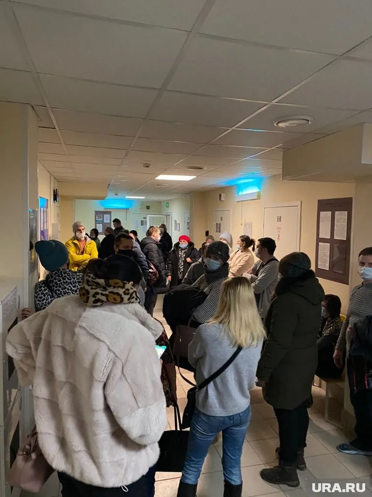 В поликлинике на Саперов случился технический сбой 9 февраля