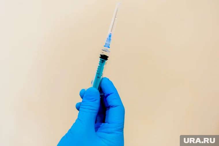 У артистки четвертая стадия рака и обезболивающее нужно было очень срочно