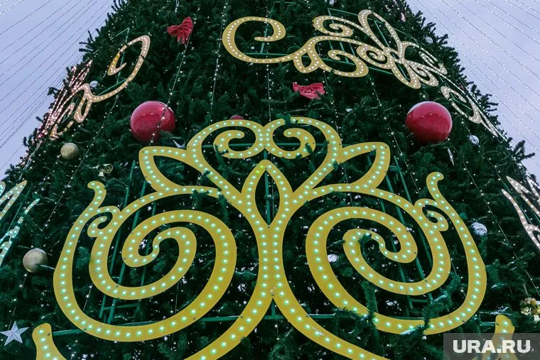 Власти Нижневартовска разместили аукцион на украшение города к Новому году