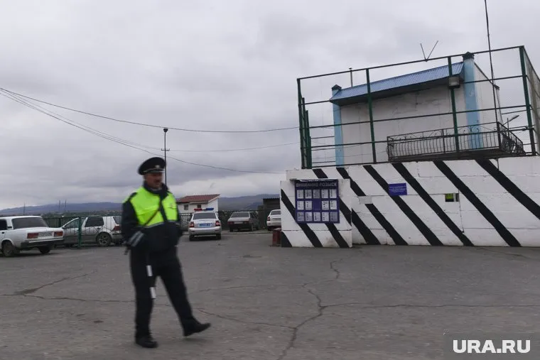 «Заминированная» машина сумела просочиться через посты