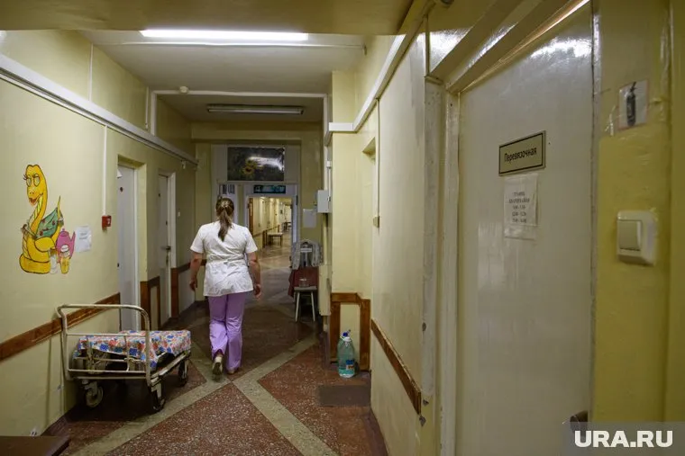 По мнению врача, введение штрафов может отразиться на зарплатах специалистов