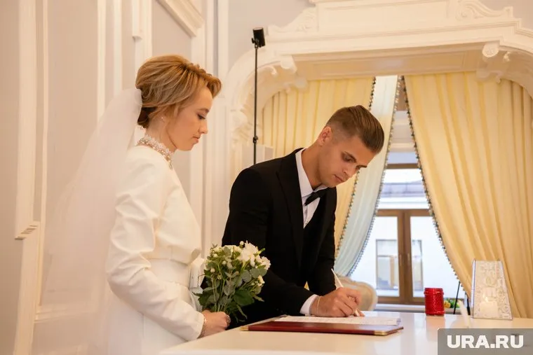 Последний полный рабочий день ЗАГСов в 2024 году — 28 декабря