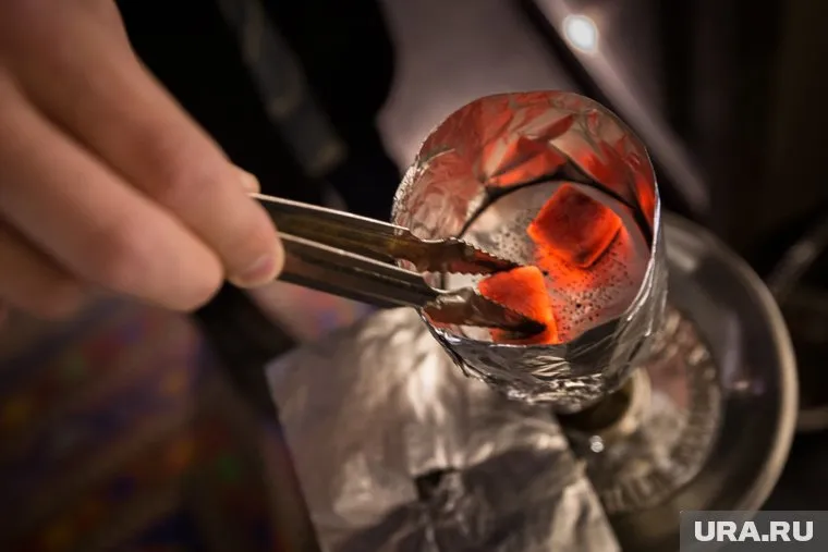 Заключенным придется заменить кальяны обычными сигаретами