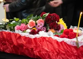 «Ревет по ночам»: садистка, пытавшая девушку в Карпинске, раскаялась