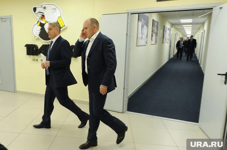 Дубровский извинился за эмоции Сеничева