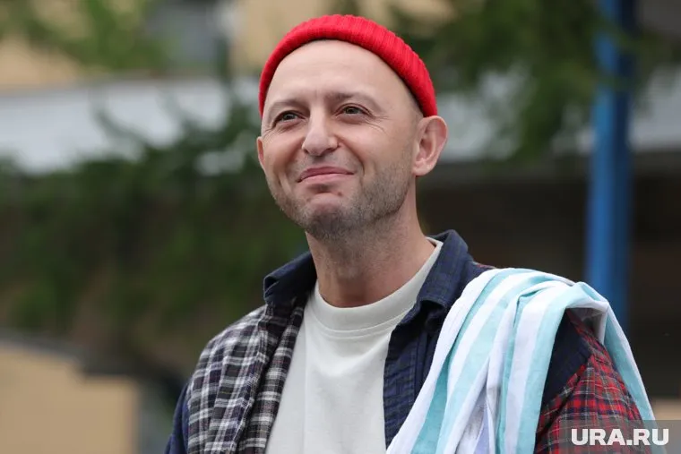 Роман Билык потребовал опровергнуть заявления о его "неоднозначной позиции" и признать отмену концерта незаконной