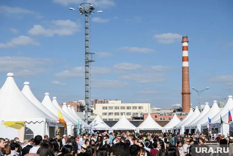 В фан-зоне было не протолкнуться