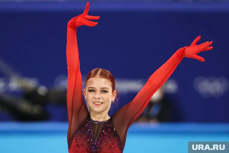 Александра Трусова выполнила пять четверных прыжков