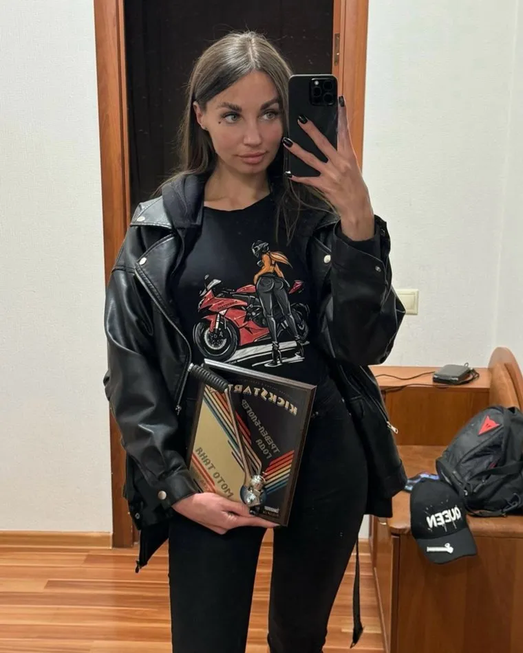 Блогер МотоТаня (Татьяна Озолина)