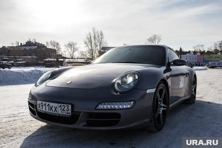 Прибыль Porsche снизилась до 3,6 миллиарда евро