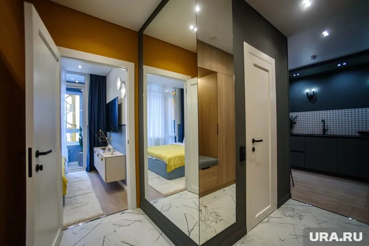 Готовые квартиры продают по цене около 100 тысяч рублей за квадратный метр