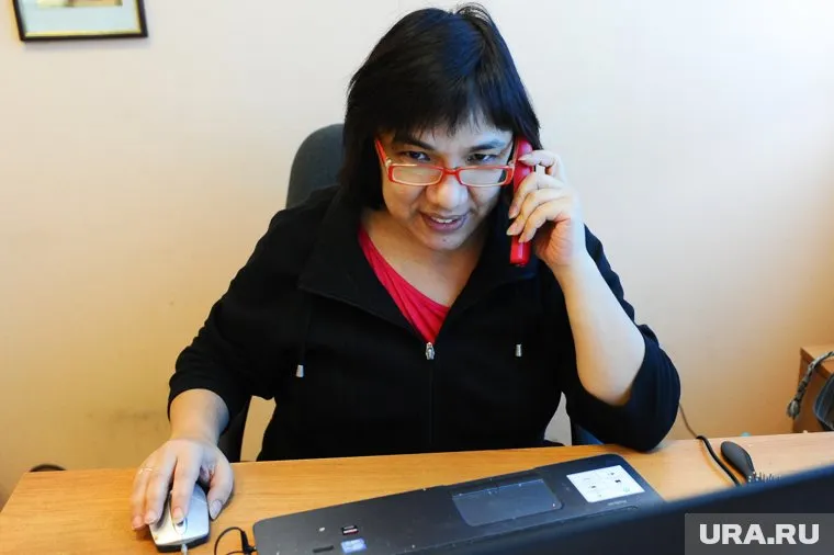 Альбина Золотухина может связаться с ньюсмейкерами только по городскому телефону