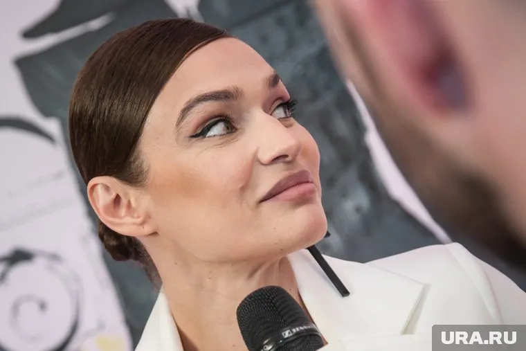 Водонаева назвала «стыдобой» рекламу отечественного смартфона, которую делали депутаты ЕР