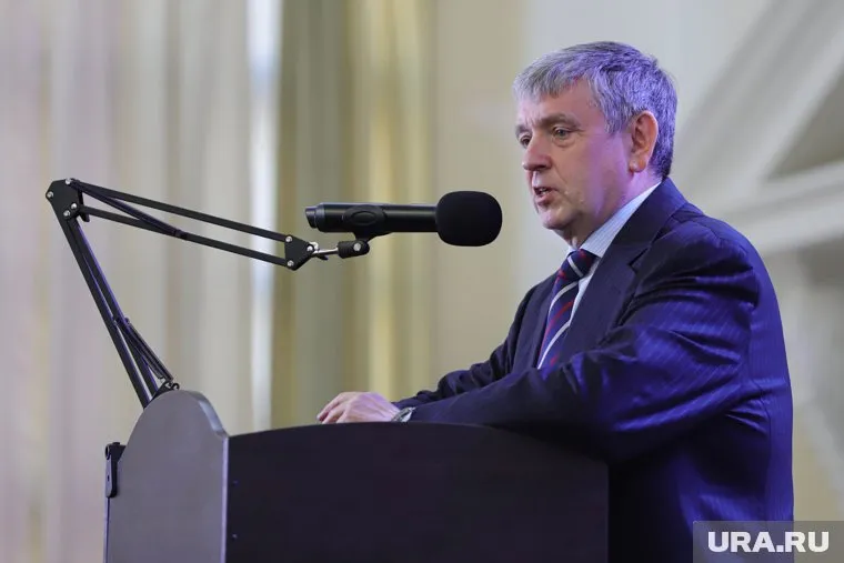 Виктор Кокшаров руководит вузом с 2010 года