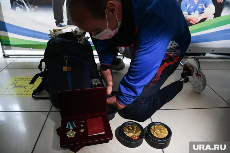 Часть спортсменов и тренеров уже приехали в Ханты-Мансийск