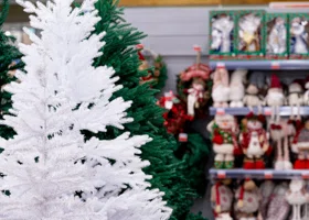 Новогодние украшения резко подскочили в цене