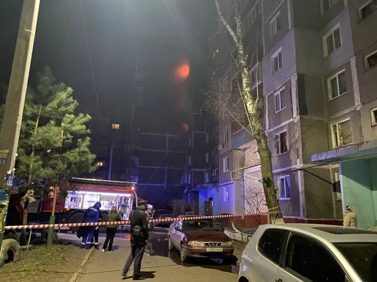 Пожар в курском доме начался после атаки БПЛА ВСУ