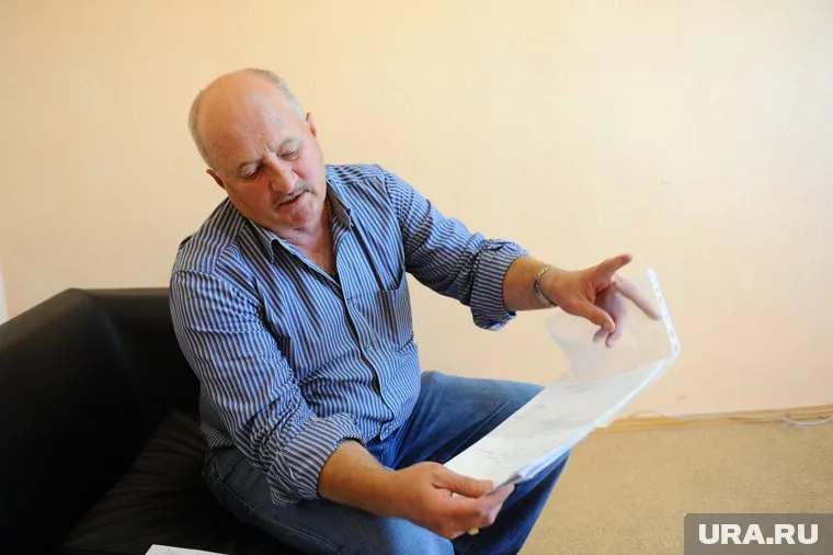 Кузнецов заявляет, что его хотят уволить за критику мэра, прогулы - это повод