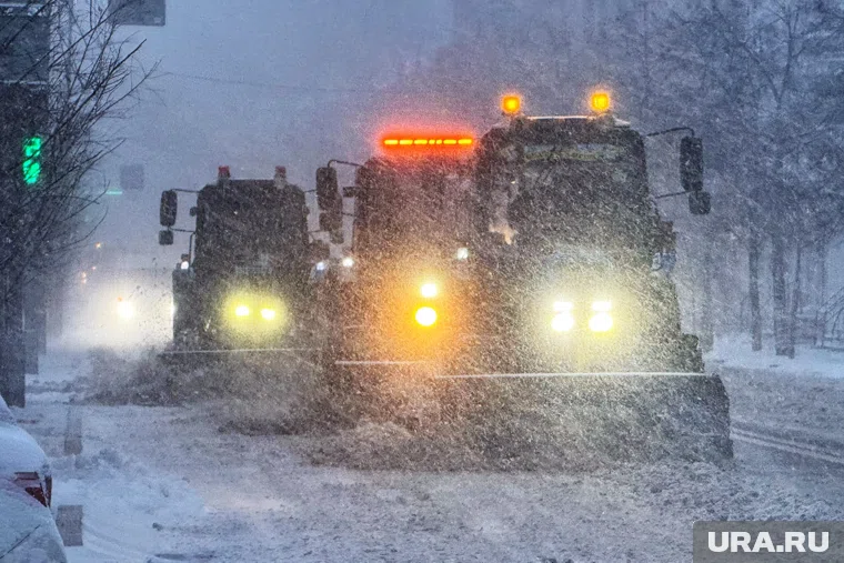 Синоптики предупреждают: ночь и утро опасны для водителей и пешеходов в нескольких городах России