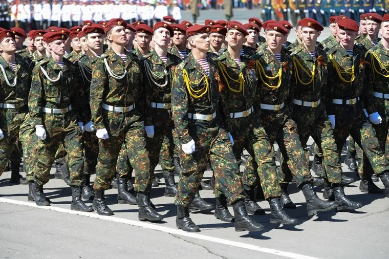 Парад Победы Челябинск, спецназ, нацгвардия