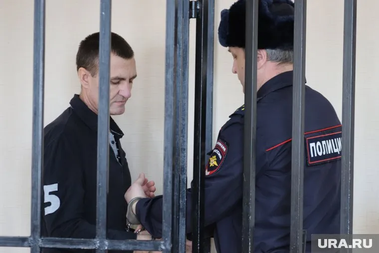 Представитель компании передал взятку экс-замгубернатора Роману Ванюкову