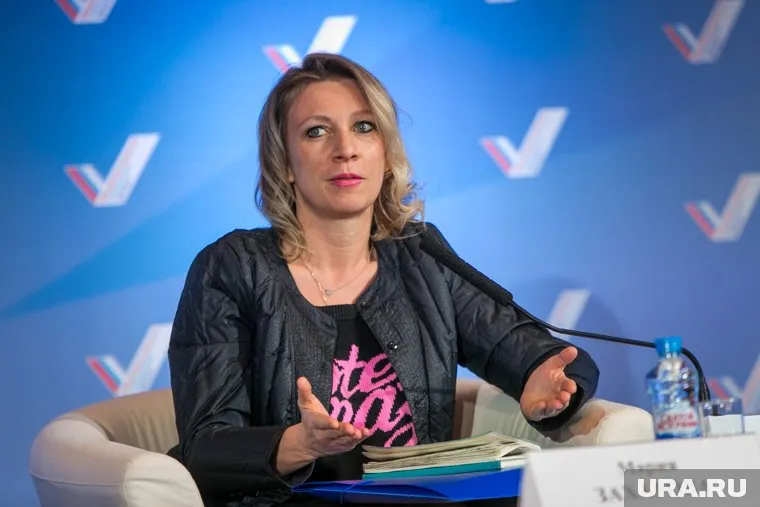 Захарова сравнила события на Украине с фильмом «Добро пожаловать, или Посторонним вход воспрещен»