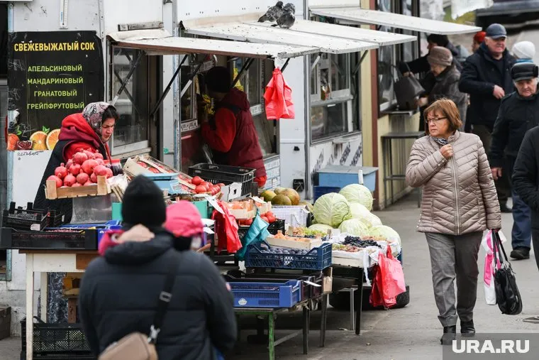 Предприниматели готовы продать товар и съехать (фото из архива)