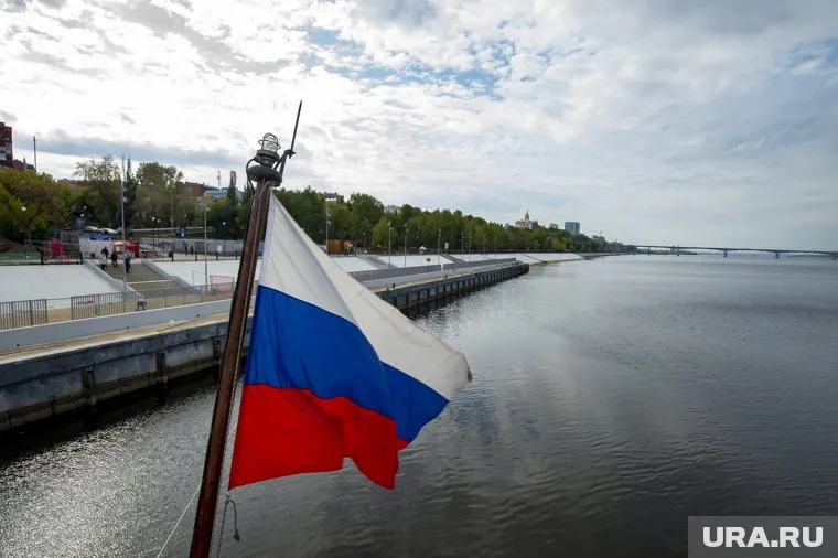 Теплоход был запущен в эксплуатацию в 1994 году