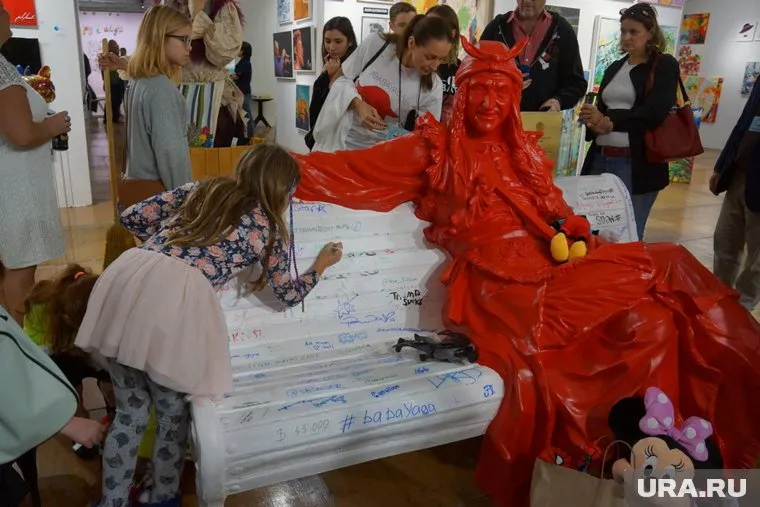 Баба-Яга стала антитезой западным героям