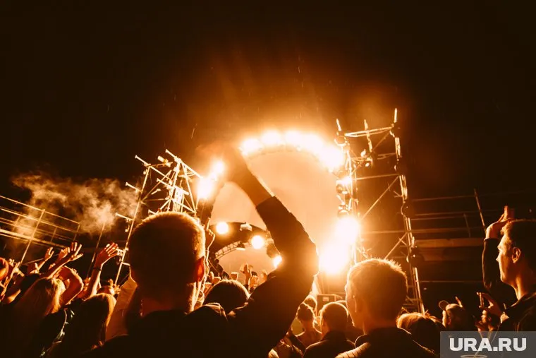 Мэр Губкинского предложил устроить дискотеку под открытым небом