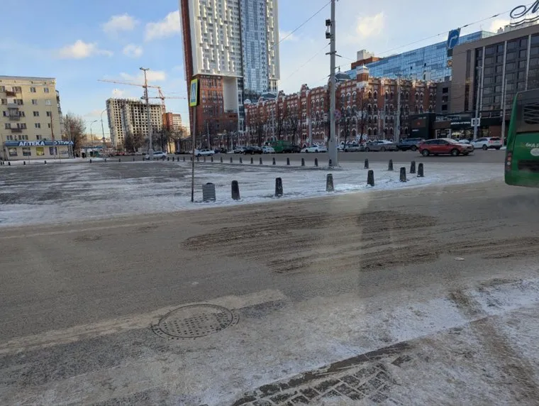 Уборка снега в Екатеринбурге