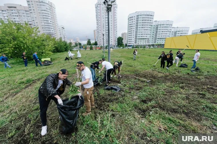 Волонтеры собрали 470 мешков с мусором