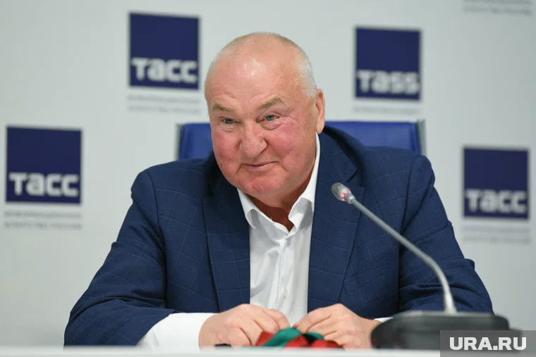 Пресс-конференция по установке памятника Дуракову. Екатеринбург