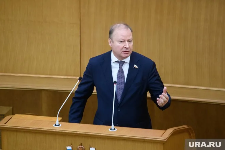 Виктор Шептий подчеркнул, что проекты, схожие с обновленным Ледовым дворцом спорта, необходимо поддерживать