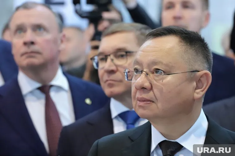 Ирек Файзуллин приехал в Екатеринбург на строительный «Иннопром»
