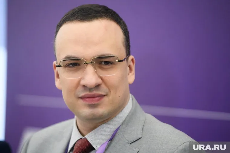 Ионин не стал комментировать награждение