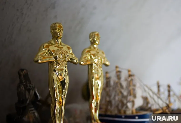 Уилл Смит ударил ведущего на церемонии вручения «Оскара»