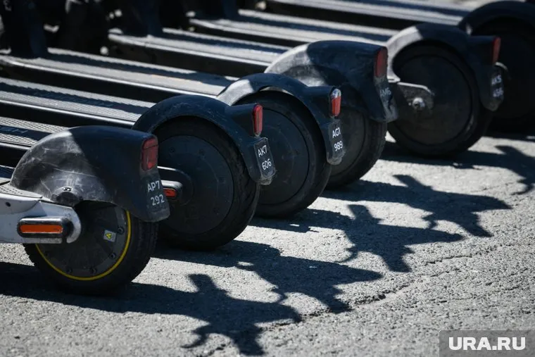 Самокаты помогут перевозить мины и бесшумно передвигаться на позиции