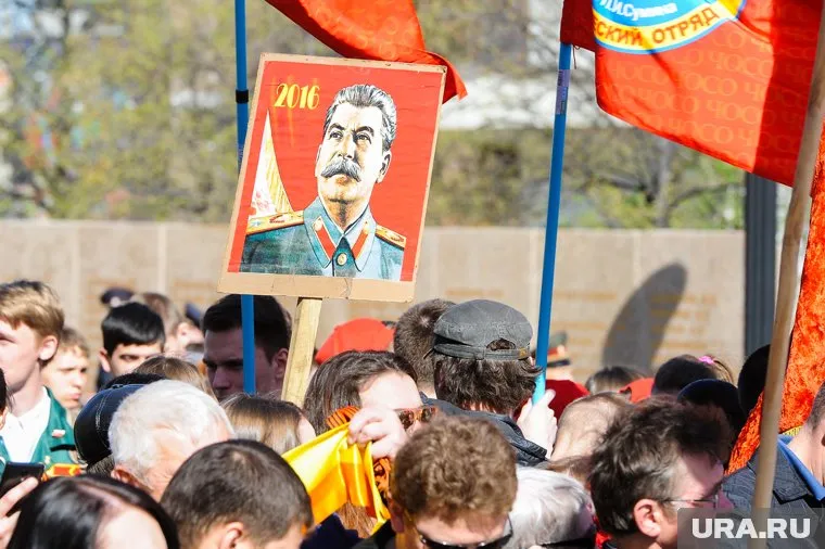 9 Мая остается праздником, который "обнуляет" любые противоречия