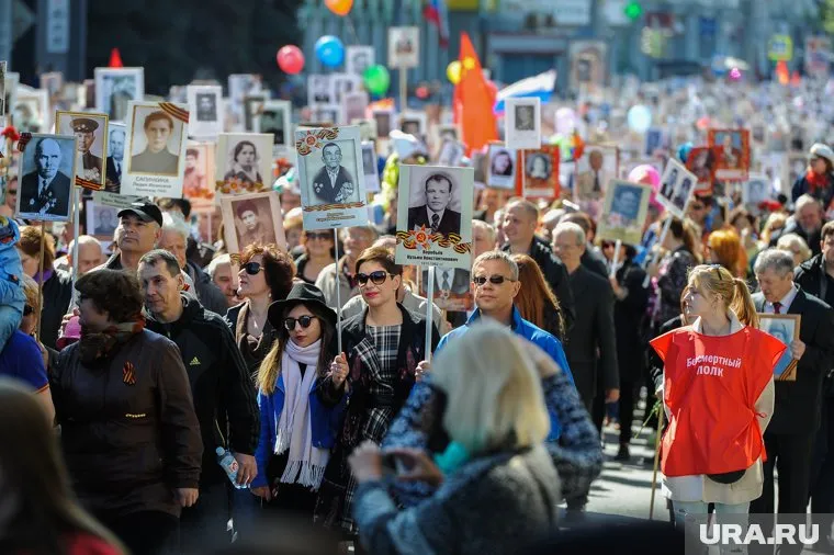 Акция «Бессмертный полк» пройдет в очном формате впервые за два года