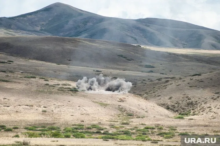 Турция наносит удары по позициям курдов в Сирии