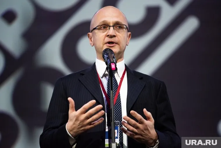 Сергей Кириенко посетил социальные объекты Северодонецка